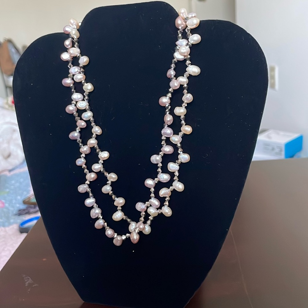 Vintage elegant Multi-Color Pearl Necklace